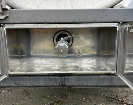 Сірий Tecnokar T3-SP38, об'ємом двигуна 0 л та пробігом 0 тис. км за 70000 $, фото 4 на Automoto.ua