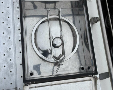 Сірий Tecnokar T3-SP38, об'ємом двигуна 0 л та пробігом 0 тис. км за 70000 $, фото 6 на Automoto.ua