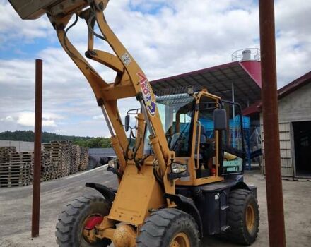 Жовтий Teren 920, об'ємом двигуна 2.7 л та пробігом 3 тис. км за 12800 $, фото 9 на Automoto.ua