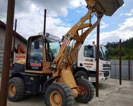 Жовтий Teren 920, об'ємом двигуна 2.7 л та пробігом 3 тис. км за 12800 $, фото 3 на Automoto.ua