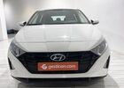 Хендай і20 2021 у Європі на Automoto.ua Білий Хендай і20, об'ємом двигуна 1.25 л та пробігом 86 тис. км за 13984 $, фото 1 на Automoto.ua