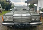 Мерседес 200 1982 в Европе на Automoto.ua Зеленый Мерседес 200, объемом двигателя 0 л и пробегом 322 тыс. км за 3409 $, фото 1 на Automoto.ua