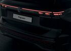 Черный Фольксваген Тигуан, объемом двигателя 1.5 л и пробегом 10 тыс. км за 66444 $, фото 4 на Automoto.ua