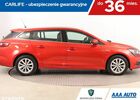 Рено Меган 2017 у Європі на Automoto.ua Червоний Рено Меган, об'ємом двигуна 1 л та пробігом 79 тис. км за 11381 $, фото 6 на Automoto.ua