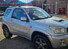 Тойота РАВ 4 2003 у Європі на Automoto.ua Срібний Тойота РАВ 4, об'ємом двигуна 2 л та пробігом 194 тис. км за 4664 $, фото 2 на Automoto.ua