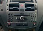 Мерседес Ц-Класс 2009 в Европе на Automoto.ua Белый Мерседес Ц-Класс, объемом двигателя 1 л и пробегом 213 тыс. км за 37900 $, фото 16 на Automoto.ua