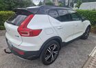 Білий Вольво XC40, об'ємом двигуна 1.97 л та пробігом 155 тис. км за 29859 $, фото 2 на Automoto.ua