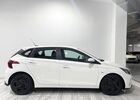 Хендай і20 2021 у Європі на Automoto.ua Білий Хендай і20, об'ємом двигуна 1.25 л та пробігом 86 тис. км за 13984 $, фото 3 на Automoto.ua