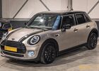 Сірий Міні Cooper, об'ємом двигуна 1.5 л та пробігом 66 тис. км за 24704 $, фото 5 на Automoto.ua