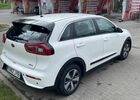 Кіа Niro, об'ємом двигуна 1.58 л та пробігом 314 тис. км за 11663 $, фото 6 на Automoto.ua