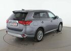 Міцубісі Аутлендер 2018 у Європі на Automoto.ua Сірий Міцубісі Аутлендер, об'ємом двигуна 2 л та пробігом 129 тис. км за 25254 $, фото 5 на Automoto.ua