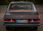 Мерседес 200 1982 в Европе на Automoto.ua Коричневый Мерседес 200, объемом двигателя 0 л и пробегом 241 тыс. км за 7499 $, фото 3 на Automoto.ua