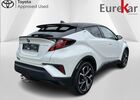 Белый Тойота C-HR, объемом двигателя 1.8 л и пробегом 43 тыс. км за 28006 $, фото 2 на Automoto.ua