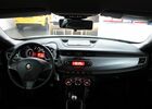 Білий Альфа Ромео Giulietta, об'ємом двигуна 1.37 л та пробігом 78 тис. км за 9168 $, фото 9 на Automoto.ua