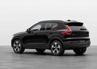 Чорний Вольво XC40, об'ємом двигуна 1.97 л та пробігом 2 тис. км за 48475 $, фото 1 на Automoto.ua