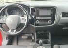Мицубиси Аутлендер 2016 в Европе на Automoto.ua Мицубиси Аутлендер, объемом двигателя 2.27 л и пробегом 141 тыс. км за 74000 $, фото 9 на Automoto.ua