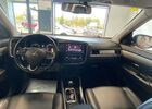 Міцубісі Аутлендер 2018 у Європі на Automoto.ua Червоний Міцубісі Аутлендер, об'ємом двигуна 2 л та пробігом 137 тис. км за 15104 $, фото 6 на Automoto.ua