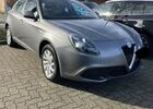 Сірий Альфа Ромео Giulietta, об'ємом двигуна 1.37 л та пробігом 27 тис. км за 21075 $, фото 4 на Automoto.ua