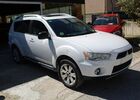 Мицубиси Аутлендер 2010 в Европе на Automoto.ua Белый Мицубиси Аутлендер, объемом двигателя 2.18 л и пробегом 273 тыс. км за 8159 $, фото 3 на Automoto.ua