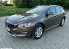 Вольво V60 Cross Country, объемом двигателя 1.97 л и пробегом 225 тыс. км за 12073 $, фото 1 на Automoto.ua