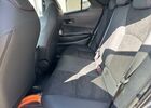 Тойота C-HR 2025 у Європі на Automoto.ua Тойота C-HR, об'ємом двигуна 1.99 л та пробігом 7 тис. км за 42960 $, фото 6 на Automoto.ua