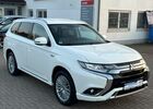 Білий Міцубісі Outlander PHEV, об'ємом двигуна 2.36 л та пробігом 28 тис. км за 28716 $, фото 6 на Automoto.ua