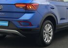 Фольксваген Ті-Рок 2024 у Європі на Automoto.ua Синій Фольксваген Ті-Рок, об'ємом двигуна 1 л та пробігом 25 тис. км за 34264 $, фото 11 на Automoto.ua