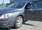 Хендай i30, об'ємом двигуна 1.58 л та пробігом 265 тис. км за 3888 $, фото 10 на Automoto.ua