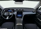 Мерседес Ц-Класс 2023 в Европе на Automoto.ua Серый Мерседес Ц-Класс, объемом двигателя 1 л и пробегом 18 тыс. км за 62352 $, фото 8 на Automoto.ua