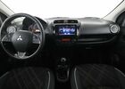 Мицубиси Спейс Стар 2023 в Европе на Automoto.ua Красный Мицубиси Спейс Стар, объемом двигателя 1.19 л и пробегом 8 тыс. км за 16757 $, фото 12 на Automoto.ua