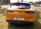 Оранжевый Форд Mustang Mach-E, объемом двигателя 0 л и пробегом 3 тыс. км за 54828 $, фото 4 на Automoto.ua