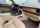 Серый Ягуар XJ 40, объемом двигателя 3.98 л и пробегом 205 тыс. км за 5286 $, фото 11 на Automoto.ua