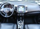 Мицубиси Аутлендер 2010 в Европе на Automoto.ua Белый Мицубиси Аутлендер, объемом двигателя 2.18 л и пробегом 273 тыс. км за 8159 $, фото 10 на Automoto.ua