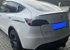 Белый Тесла Model Y, объемом двигателя 0 л и пробегом 25 тыс. км за 52061 $, фото 3 на Automoto.ua