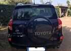 Тойота РАВ 4 2006 у Європі на Automoto.ua Синій Тойота РАВ 4, об'ємом двигуна 2.23 л та пробігом 215 тис. км за 7920 $, фото 1 на Automoto.ua