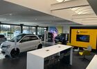 Рено R 4 2025 у Європі на Automoto.ua Зелений Рено R 4, об'ємом двигуна 0 л та пробігом 990 тис. км за 41983 $, фото 11 на Automoto.ua