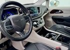 Крайслер Пасифик 2022 в Европе на Automoto.ua Белый Крайслер Пасифик, объемом двигателя 3.61 л и пробегом 100 тыс. км за 159000 $, фото 31 на Automoto.ua