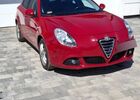 Альфа Ромео Джульетта 2012 в Европе на Automoto.ua Красный Альфа Ромео Джульетта, объемом двигателя 1 л и пробегом 177 тыс. км за 7264 $, фото 1 на Automoto.ua