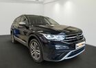 Чорний Фольксваген Tiguan Allspace, об'ємом двигуна 1.98 л та пробігом 4 тис. км за 53800 $, фото 4 на Automoto.ua