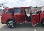 Мицубиси Аутлендер 2016 в Европе на Automoto.ua Мицубиси Аутлендер, объемом двигателя 2.27 л и пробегом 141 тыс. км за 74000 $, фото 28 на Automoto.ua