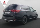 Чорний Міцубісі Outlander PHEV, об'ємом двигуна 2 л та пробігом 74 тис. км за 24552 $, фото 5 на Automoto.ua