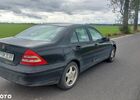 Мерседес Ц-Класс 2001 в Европе на Automoto.ua Черный Мерседес Ц-Класс, объемом двигателя 1 л и пробегом 256 тыс. км за 557 $, фото 2 на Automoto.ua