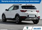 Кіа Stonic, об'ємом двигуна 1.58 л та пробігом 166 тис. км за 10799 $, фото 4 на Automoto.ua