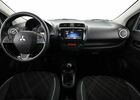 Мицубиси Спейс Стар 2023 в Европе на Automoto.ua Синий Мицубиси Спейс Стар, объемом двигателя 1.19 л и пробегом 40 тыс. км за 15695 $, фото 12 на Automoto.ua