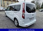 Белый Форд Grand Tourneo, объемом двигателя 1.5 л и пробегом 150 тыс. км за 21679 $, фото 6 на Automoto.ua