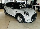 Сірий Міні Cooper, об'ємом двигуна 1.5 л та пробігом 21 тис. км за 14978 $, фото 8 на Automoto.ua