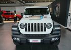 Білий Джип Wrangler, об'ємом двигуна 2 л та пробігом 10 тис. км за 82073 $, фото 1 на Automoto.ua