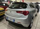 Сірий Альфа Ромео Giulietta, об'ємом двигуна 1.37 л та пробігом 120 тис. км за 10668 $, фото 11 на Automoto.ua