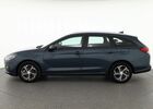 Сірий Хендай i30, об'ємом двигуна 1.5 л та пробігом 8 тис. км за 22473 $, фото 1 на Automoto.ua