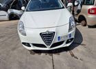 Білий Альфа Ромео Giulietta, об'ємом двигуна 1.6 л та пробігом 180 тис. км за 5400 $, фото 2 на Automoto.ua